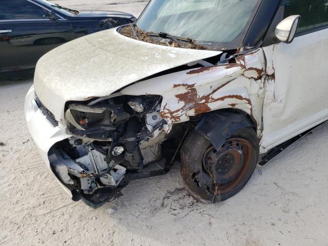 JTLZE4FE2B1126087 - 2011 TOYOTA SCION XB თეთრი ფოტო 9