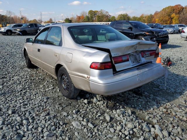 4T1BG22K4XU863879 - 1999 TOYOTA CAMRY CE GOLD photo 3