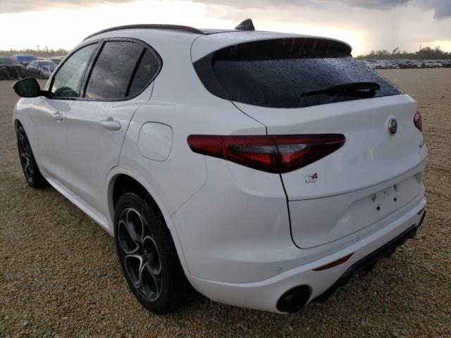 ZASPAKBN5N7D25541 - 2022 ALFA ROMEO STELVIO TI WHITE photo 3