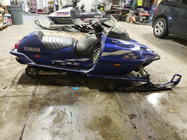 8EA000151 - 1999 YAMAHA SNOWMOBILE BLUE photo 9