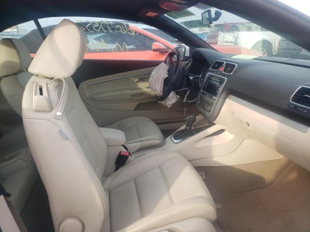 WVWBW7AH0CV004125 - 2012 VOLKSWAGEN EOS KOMFOR 白色 照片 5