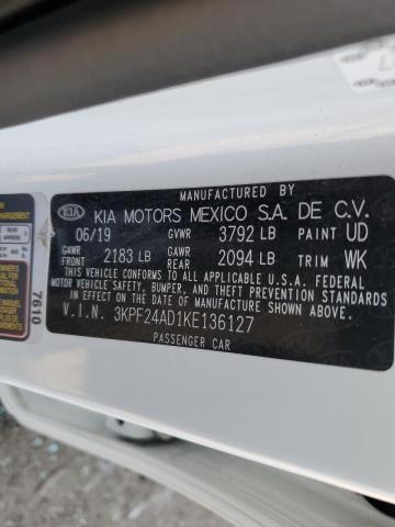 3KPF24AD1KE136127 - 2019 KIA FORTE FE WHITE photo 10