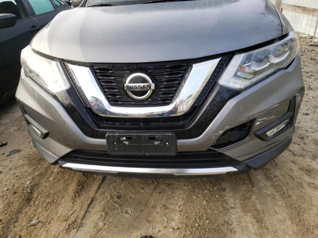 JN8AT2MV9JW304069 - 2018 NISSAN ROGUE S Grau Foto 9