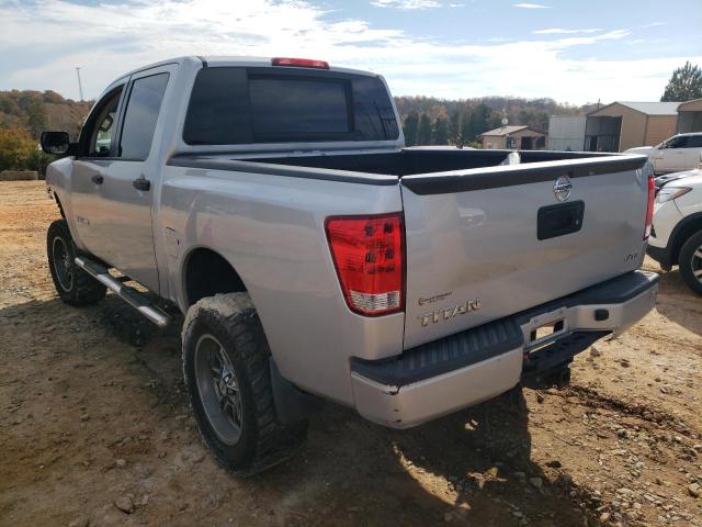 1N6AA0EJ4EN512564 - 2014 NISSAN TITAN S SILVER photo 3