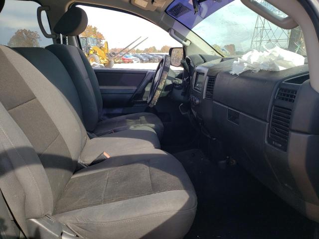 1N6AA0EJ4EN512564 - 2014 NISSAN TITAN S SILVER photo 5