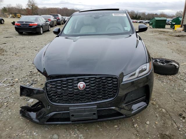 SADCJ2EX9NA691322 - 2022 JAGUAR F-PACE S BLACK photo 5