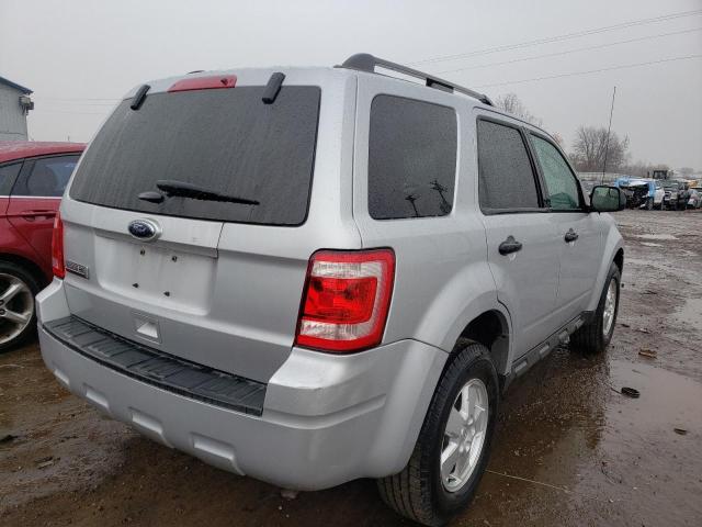 1FMCU9D76BKB51120 - 2011 FORD ESCAPE XLT SILVER photo 4