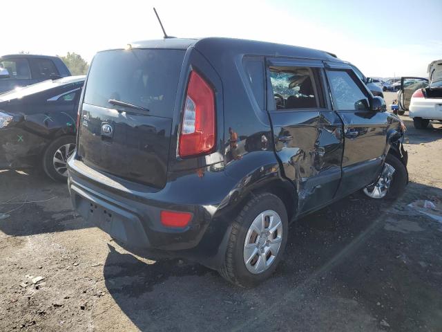 KNDJT2A52D7520540 - 2013 KIA SOUL BLACK photo 4