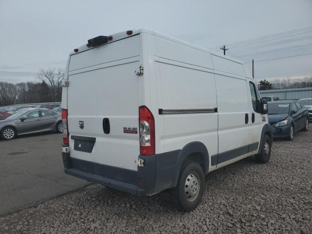 3C6TRVBG0JE124635 - 2018 RAM PROMASTER WHITE photo 4