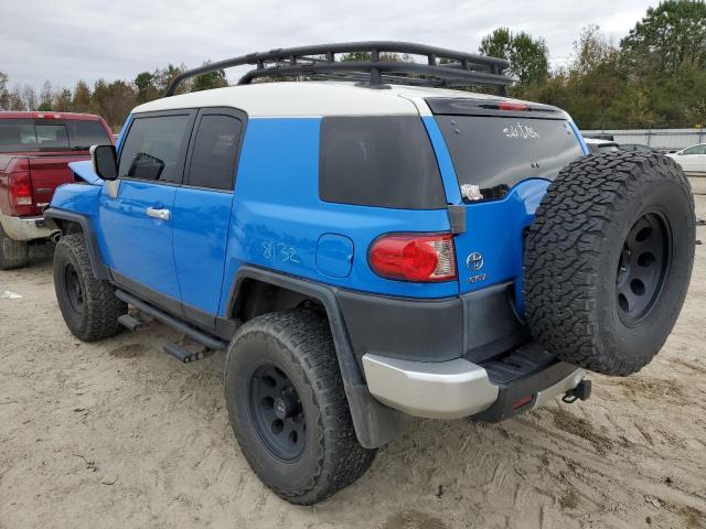 JTEBU11F970055851 - 2007 TOYOTA FJ CRUISER BLUE photo 2