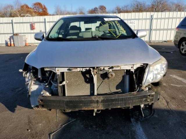 1NXBU4EE3AZ377100 - 2010 TOYOTA COROLLA XS SILVER photo 9