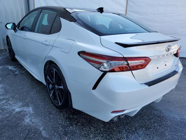 4T1B61HK5KU291959 - 2019 TOYOTA CAMRY XSE WHITE photo 3