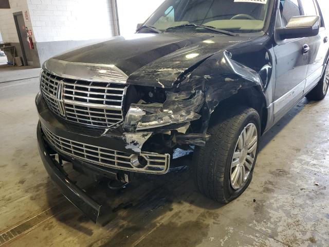 5LMFL28558LJ04502 - 2008 LINCOLN NAVIGATOR 黑色 照片 9