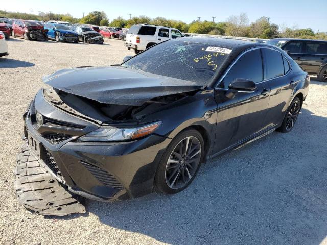 4T1B61HK8JU116085 - 2018 TOYOTA CAMRY XSE BLACK photo 2