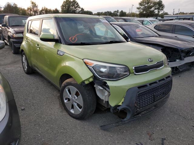 KNDJN2A29F7755147 - 2015 KIA SOUL GREEN photo 1