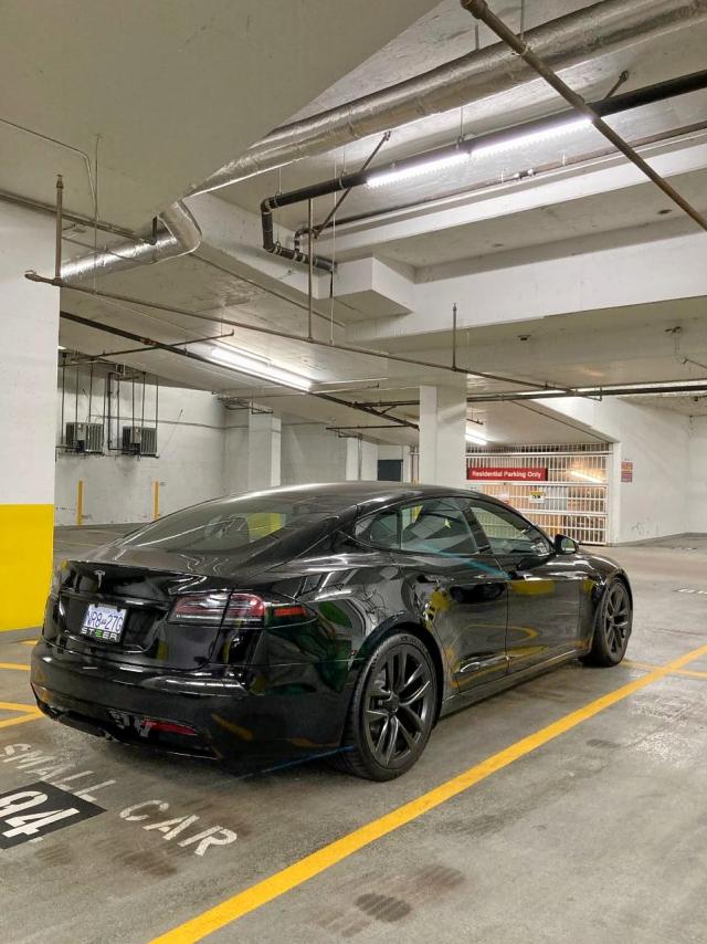 5YJSA1E52NF482835 - 2022 TESLA MODEL S Սև լուսանկար 4