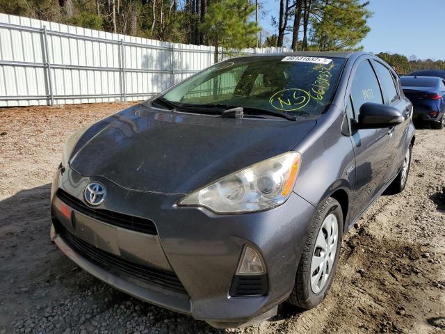 JTDKDTB31D1058673 - 2013 TOYOTA PRIUS C SILVER photo 2