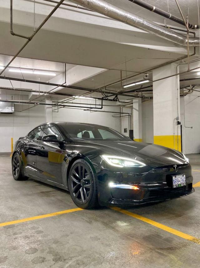 5YJSA1E55NF482523 - 2022 TESLA MODEL S Սև լուսանկար 1