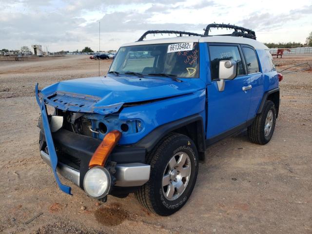 JTEBU11F470018190 - 2007 TOYOTA FJ CRUISER BLUE photo 2