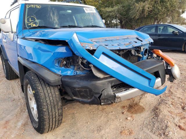 JTEBU11F470018190 - 2007 TOYOTA FJ CRUISER BLUE photo 9