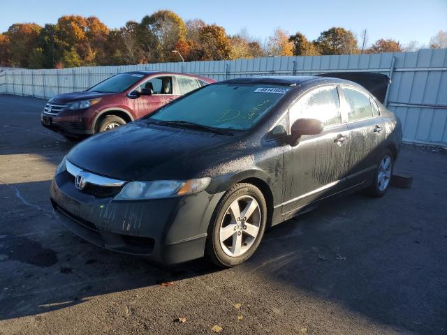 2HGFA1F65AH532772 - 2010 HONDA CIVIC LX-S أسود صورة 2