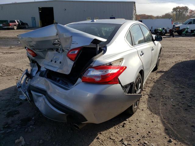 1N4AL3AP0HC139831 - 2017 NISSAN ALTIMA 2.5 SILVER photo 4