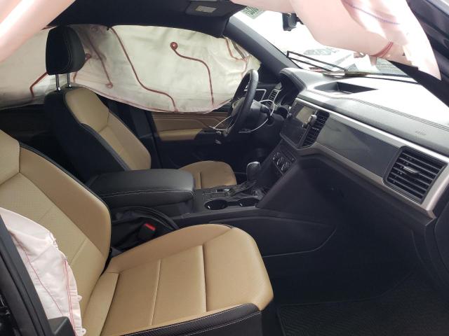 1V2ME2CA2MC200223 - 2021 VOLKSWAGEN ATLAS CROS Черный фото 5