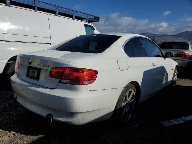 WBAWC73578E067014 - 2008 BMW 335 XI WHITE photo 4