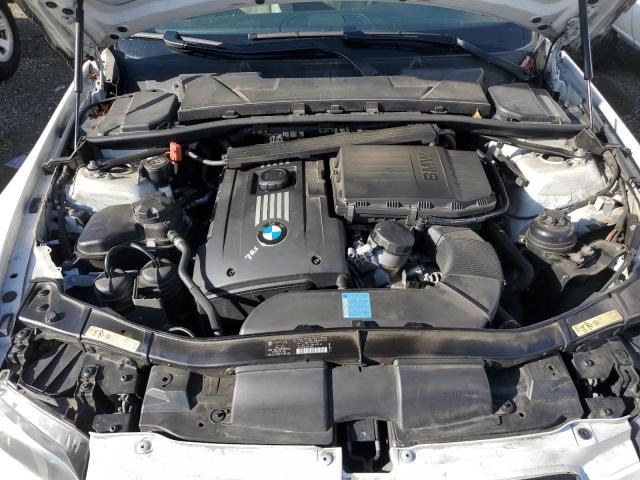 WBAWC73578E067014 - 2008 BMW 335 XI WHITE photo 7
