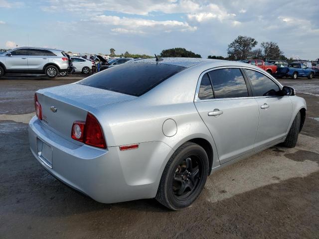 1G1ZC5EB5AF211207 - 2010 CHEVROLET MALIBU 1LT 银色 照片 4