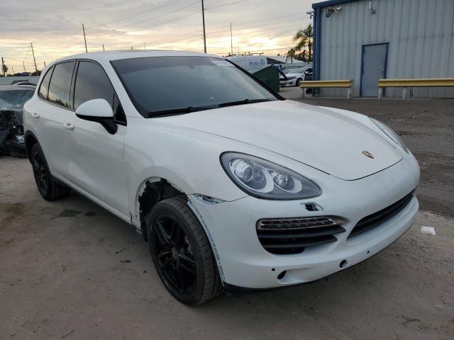 WP1AB2A29BLA42869 - 2011 PORSCHE CAYENNE S WHITE photo 4