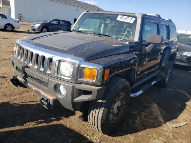 5GTDN136368101593 - 2006 HUMMER H3 BLACK photo 2