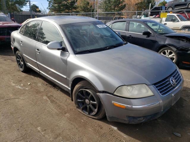 WVWPD63B44E286074 - 2004 VOLKSWAGEN PASSAT GLS GRAY photo 1