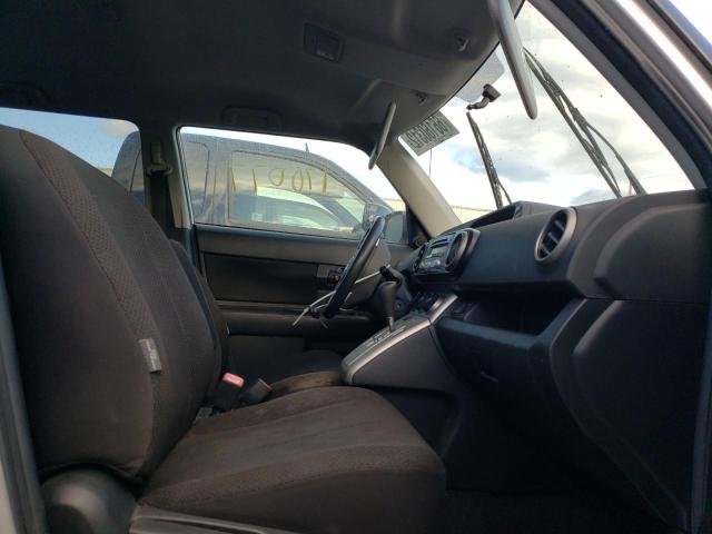 JTLKE50EX81051440 - 2008 TOYOTA SCION XB ვერცხლისფერი ფოტო 5