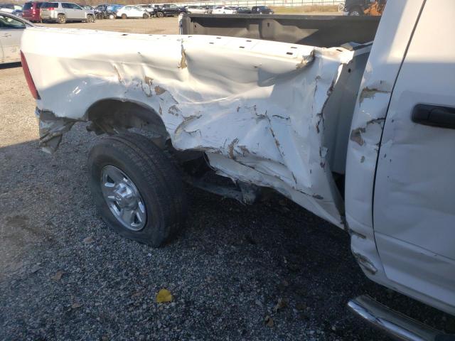 3C63R3HL9HG729776 - 2017 RAM 3500 SLT WHITE photo 9