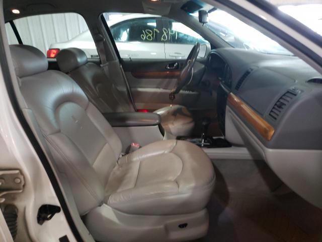 1LNLM97V1WY601723 - 1998 LINCOLN CONTINENTA WHITE photo 5