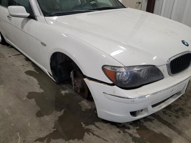 WBAHN83507DT75705 - 2007 BMW 750 WHITE photo 9