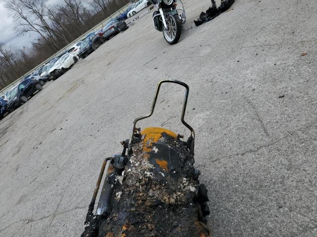 1HD1KHC19NB619353 - 2022 HARLEY-DAVIDSON FLTRX 黑色 照片 6