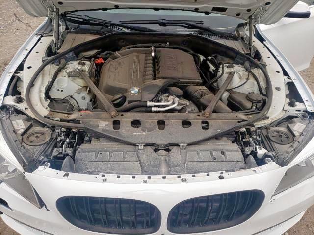 WBAYE4C58DD136889 - 2013 BMW 740 LI WHITE photo 7