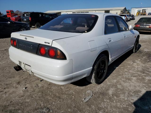 HR33018621 - 1994 NISSAN SKYLINE WHITE photo 4