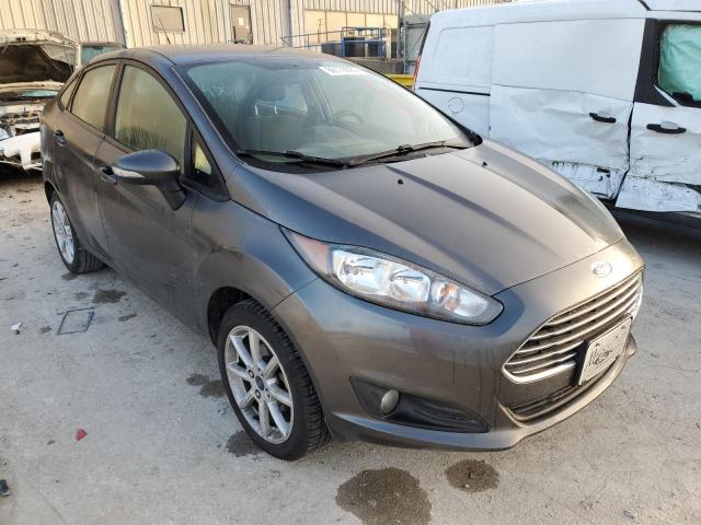 3FADP4BJ1KM104559 - 2019 FORD FIESTA SE GRAY photo 1