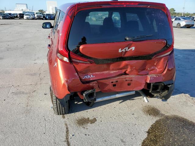 KNDJ23AU3N7806236 - 2022 KIA SOUL LX RED photo 9