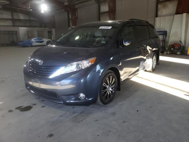 5TDKK3DC0GS701542 - 2016 TOYOTA SIENNA LE BLUE photo 2