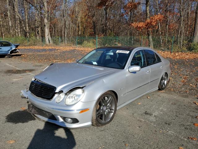 WDBUF76J35A781878 - 2005 MERCEDES-BENZ E 55 AMG SILVER photo 2