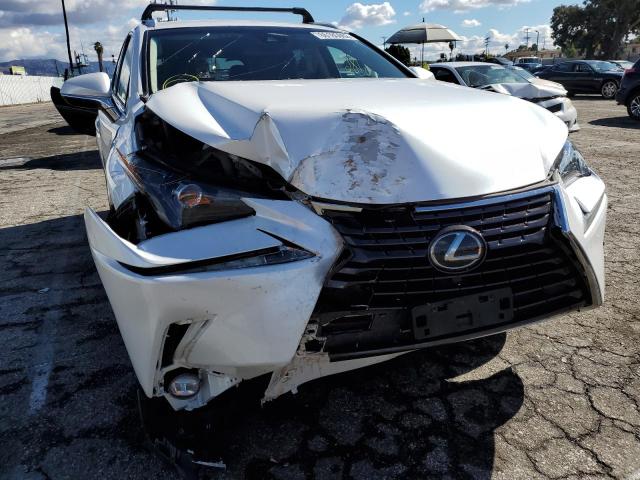 JTJBARBZ6J2157802 - 2018 LEXUS NX 300 BAS WHITE photo 9