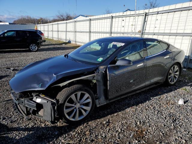 5YJSA1E20GF174569 - 2016 TESLA MODEL S Gris foto 2