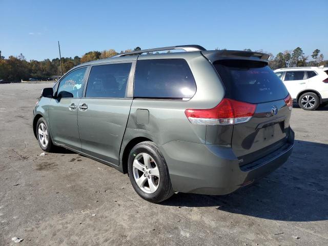 5TDKK3DC3ES423474 - 2014 TOYOTA SIENNA LE GRAY photo 3