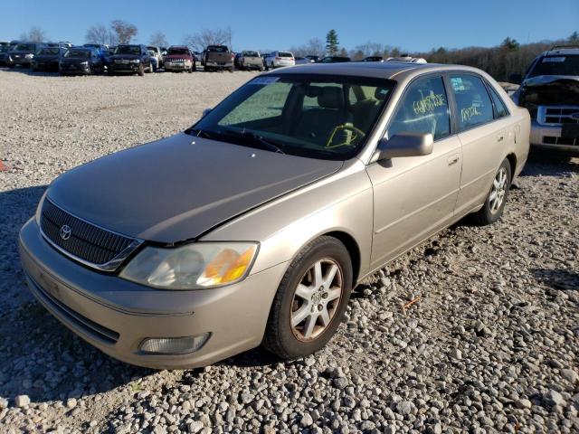 4T1BF28BXYU029255 - 2000 TOYOTA AVALON TAN photo 2