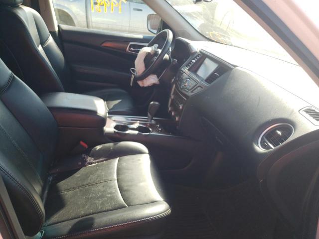 5N1DR2MN8JC608255 - 2018 NISSAN PATHFINDER WHITE photo 5