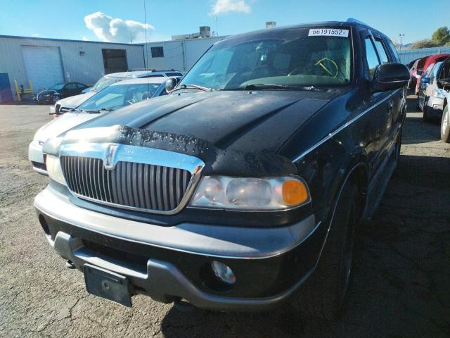 5LMPU28A3XLJ33171 - 1999 LINCOLN NAVIGATOR 黑色 照片 2